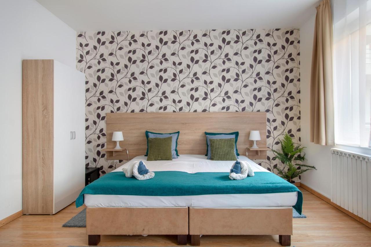 Prince Apartments Apartmanhotel 3*
