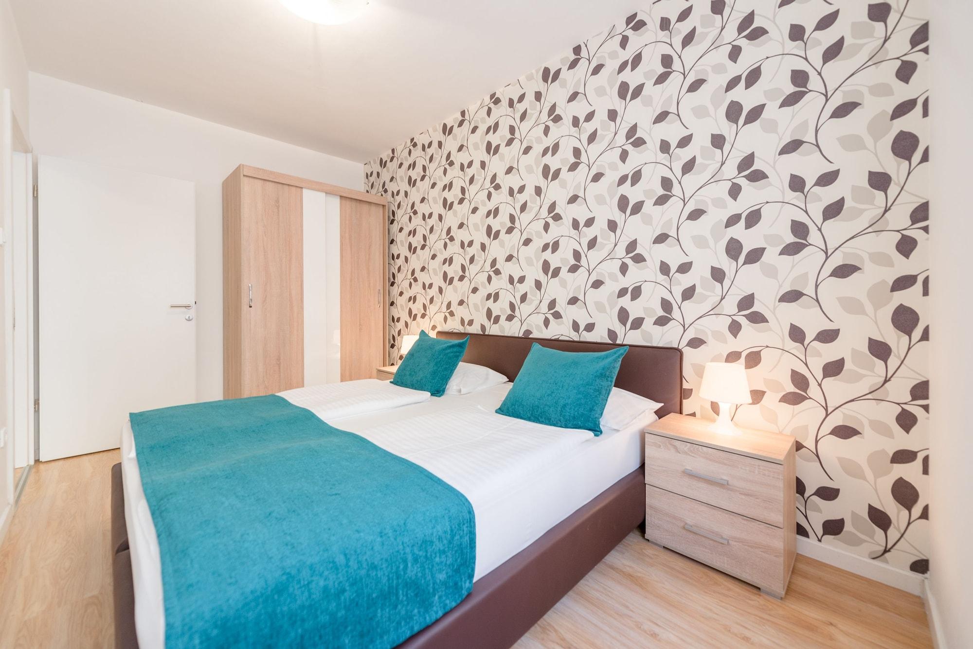 Prince Apartments Aparthotel