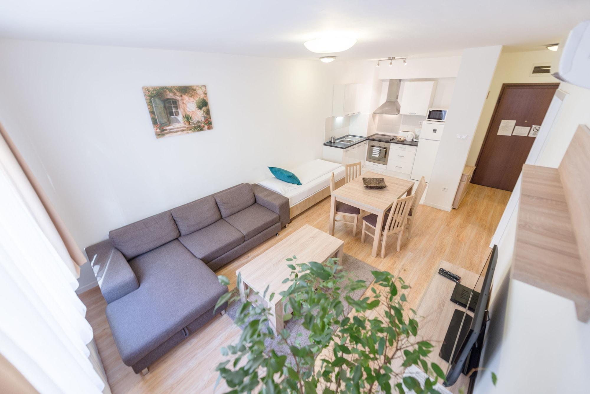Aparthotel Prince Apartments