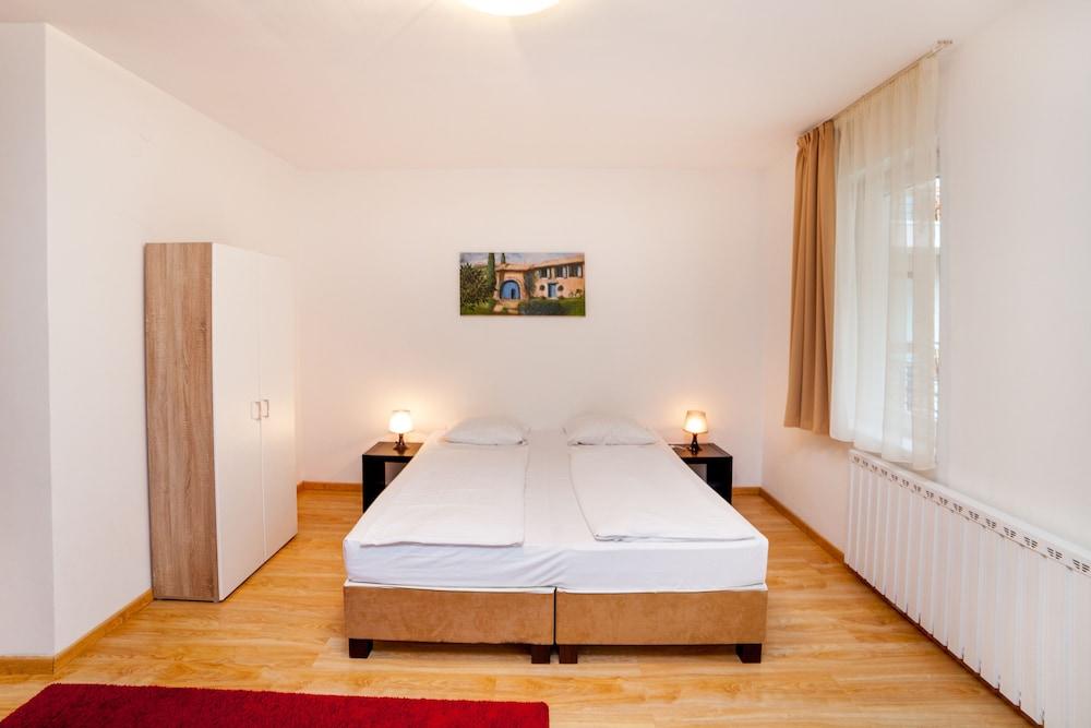 Prince Apartments Aparthotel Budapest