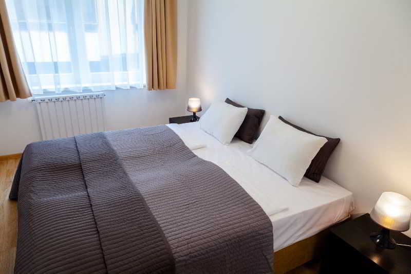 Prince Apartments Aparthotel 3*